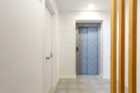 Huoneisto myytävänä Badalona, Barcelona, Espanja, 3 makuuhuonetta, No. 141188 - kuva 19