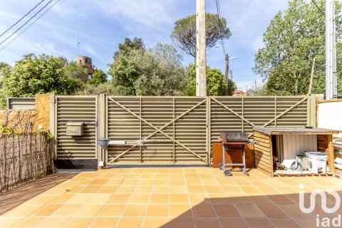 Продажа дома в Кастельяр-дель-Вальес, Барселона, Испания 7 спален, 317м2 №153704 - фото 3