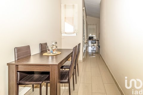 Продажа дома в Кастельяр-дель-Вальес, Барселона, Испания 7 спален, 317м2 №153704 - фото 24