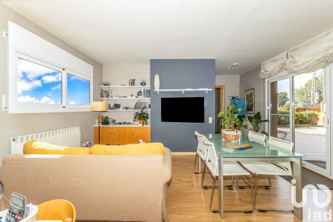 Продажа дома в Кастельяр-дель-Вальес, Барселона, Испания 7 спален, 317м2 №153704 - фото 9