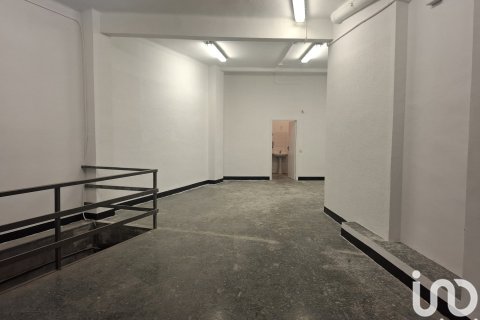 Liikekiinteistö myytävänä Barcelona, Espanja , 338 m2 No. 153705 - kuva 10