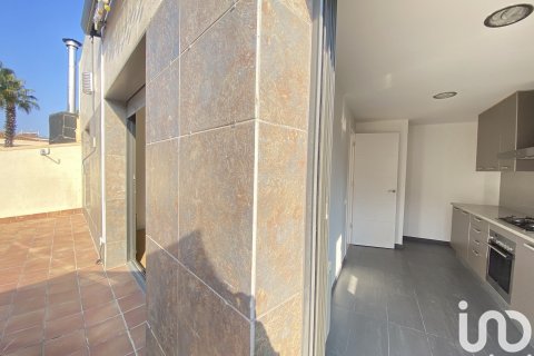 Продажа пентхауса в Гава, Барселона, Испания 3 спальни, 130м2 №153706 - фото 11