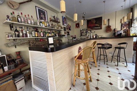 Kommersiell fastighet i Denia, Alicante, Spanien 2 sovrum, 134 kvm. Nr. 153702