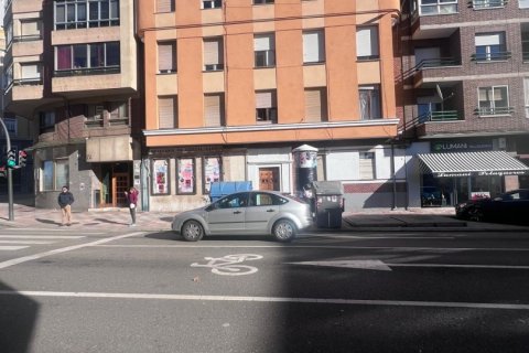 Liikekiinteistö myytävänä Leon, Espanja , 640 m2 No. 153701 - kuva 6