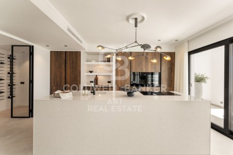 Duplex à vendre à Benahavis, Malaga, Espagne, 3 chambres, 269 m2 No. 178983 - photo 5