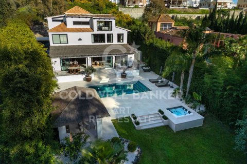 Villa for sale in Marbella, Malaga, Spain 5 bedrooms, 227 sq.m. No. 178979 - photo 14
