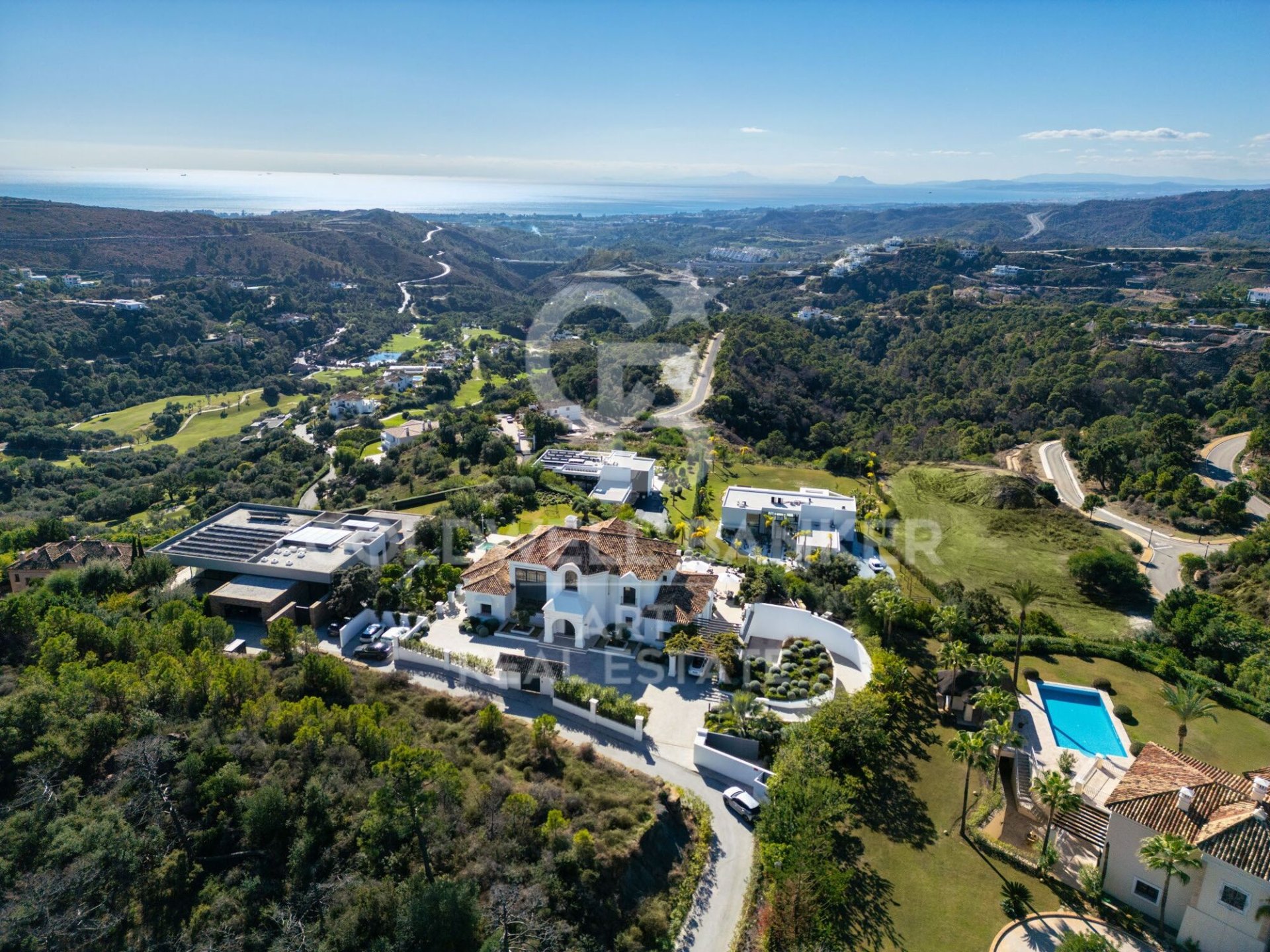 Villa a Benahavis, Malaga, Spagna 7 camere da letto, 937 mq. N° 178978