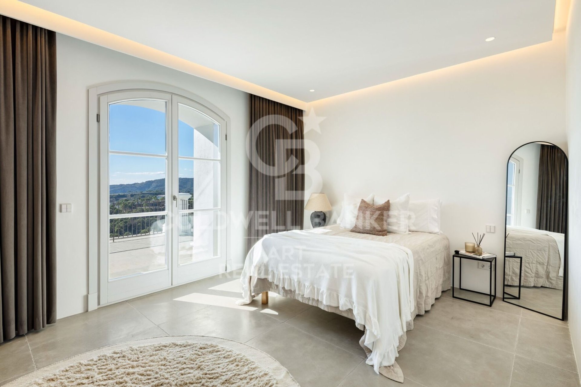 Villa a Benahavis, Malaga, Spagna 7 camere da letto, 937 mq. N° 178978
