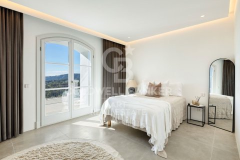 Villa à vendre à Benahavis, Malaga, Espagne, 7 chambres, 937 m2 No. 178978 - photo 8