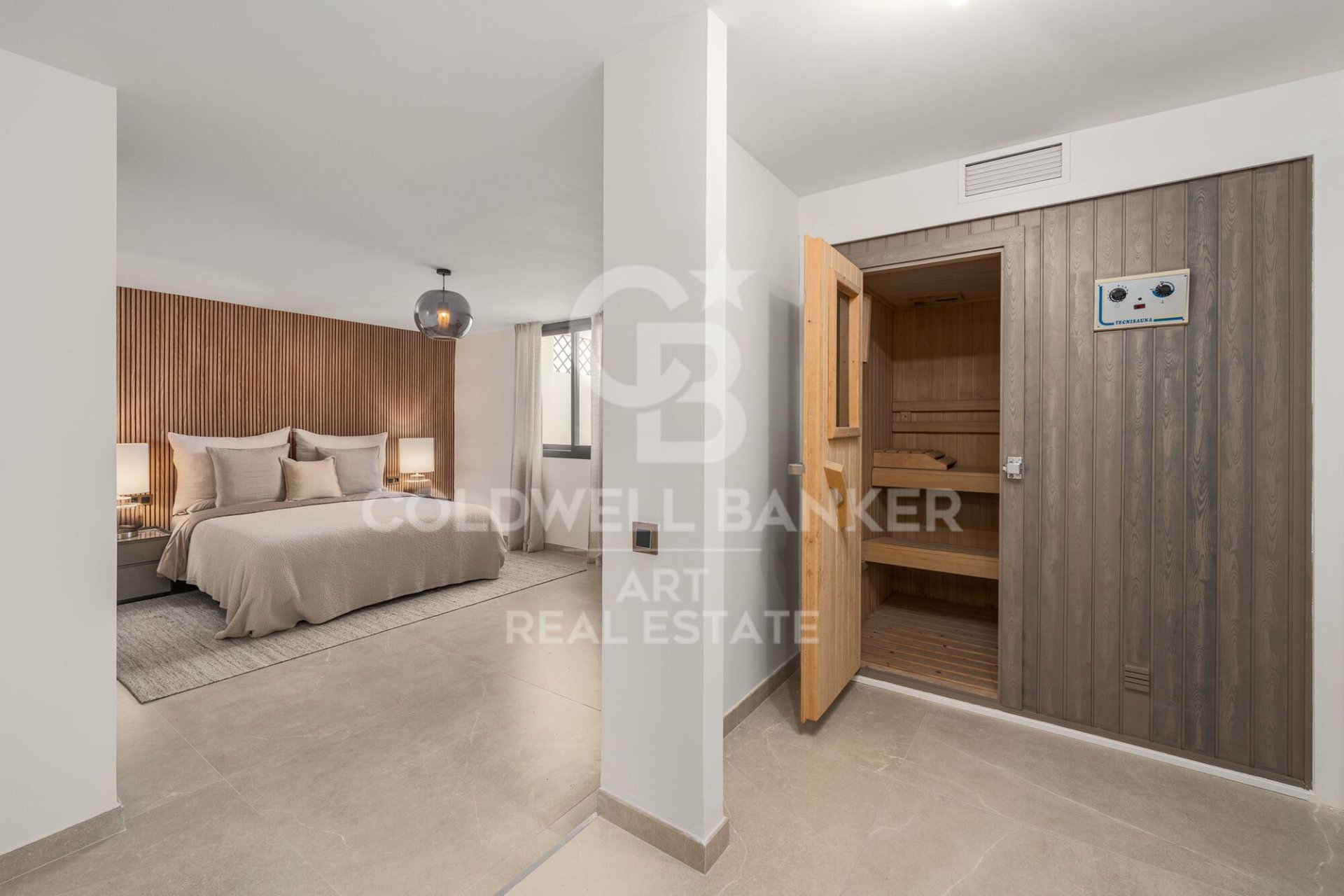 Villa i Marbella, Malaga, Spanien 6 sovrum, 315 kvm. Nr. 178982