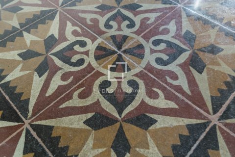 Huoneisto myytävänä Barcelona, Espanja, 2 makuuhuonetta, 109 m2 No. 192691 - kuva 20