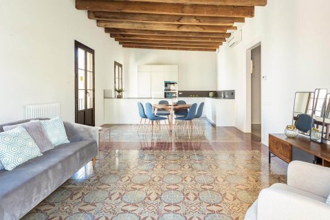 Huoneisto myytävänä Barcelona, Espanja, 2 makuuhuonetta, 109 m2 No. 192691 - kuva 3