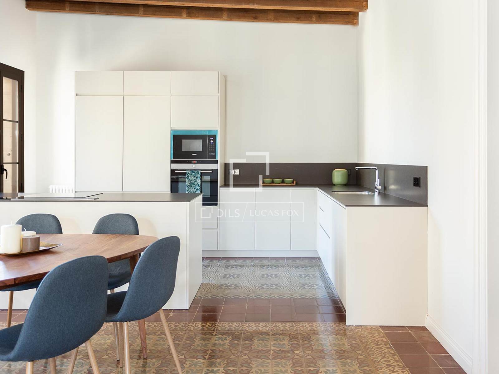 Huoneisto Barcelona, Espanja 2 makuuhuonetta, 109 m2 No. 192691