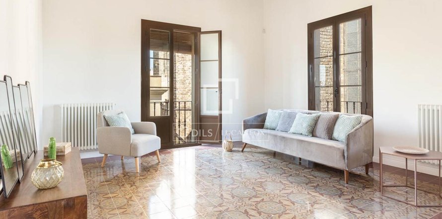Huoneisto Barcelona, Espanja 2 makuuhuonetta, 109 m2 No. 192691