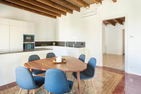 Huoneisto myytävänä Barcelona, Espanja, 2 makuuhuonetta, 109 m2 No. 192691 - kuva 7