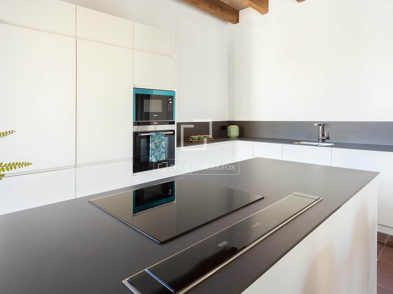 Huoneisto Barcelona, Espanja 2 makuuhuonetta, 109 m2 No. 192691