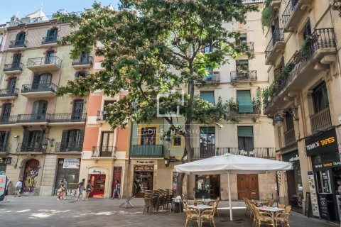 Huoneisto myytävänä Barcelona, Espanja, 2 makuuhuonetta, 109 m2 No. 192691 - kuva 24