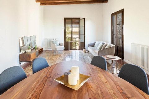 Huoneisto myytävänä Barcelona, Espanja, 2 makuuhuonetta, 109 m2 No. 192691 - kuva 5