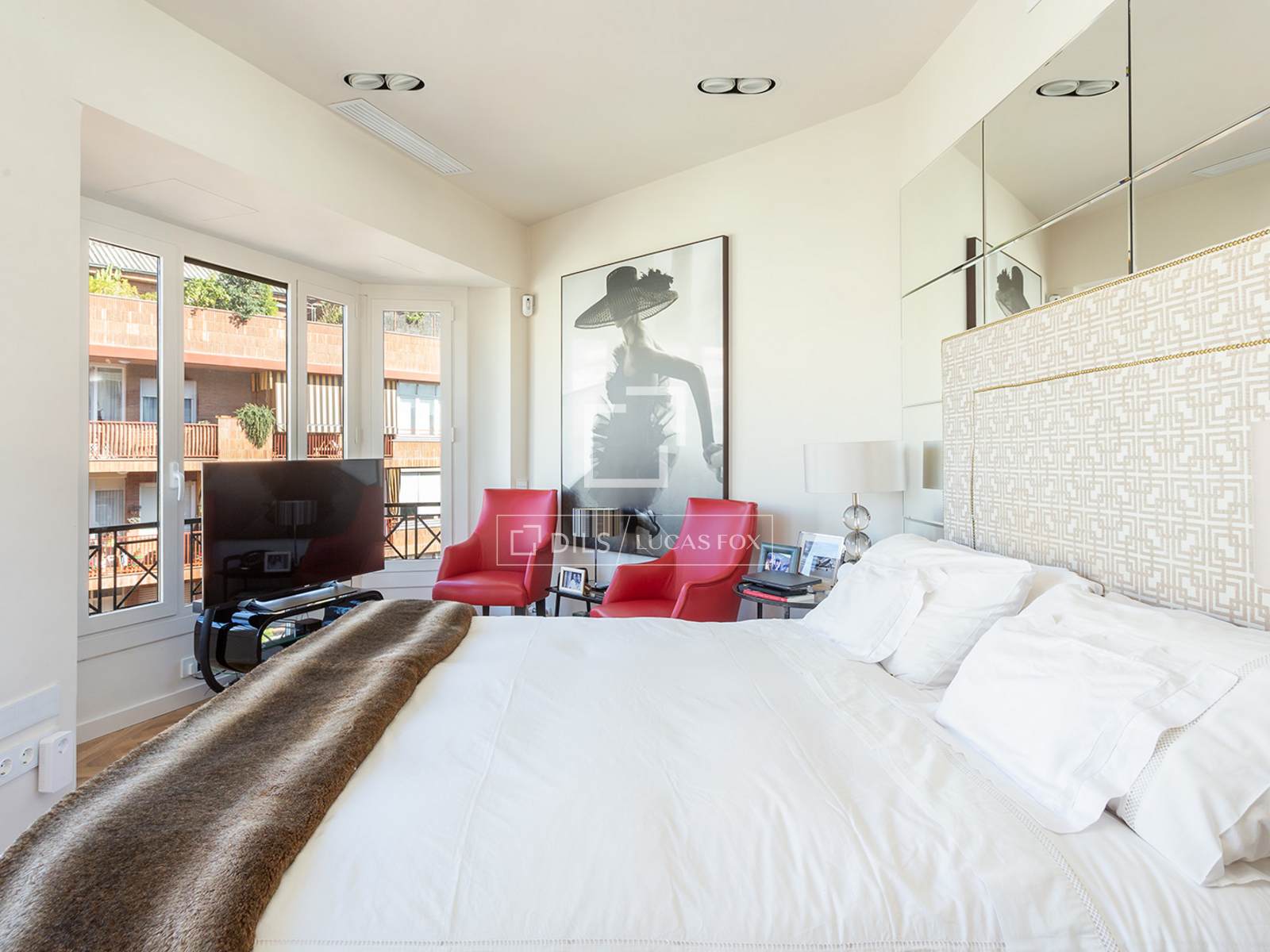 Huoneisto Barcelona, Espanja 3 makuuhuonetta, 125 m2 No. 192693