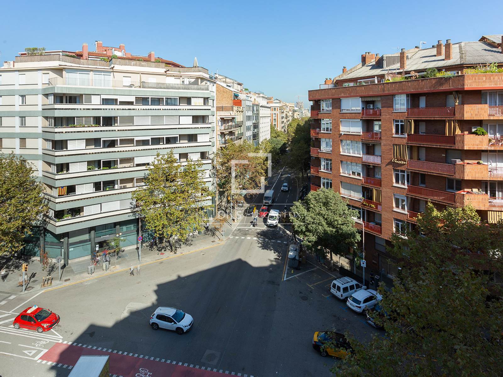 Huoneisto Barcelona, Espanja 3 makuuhuonetta, 125 m2 No. 192693