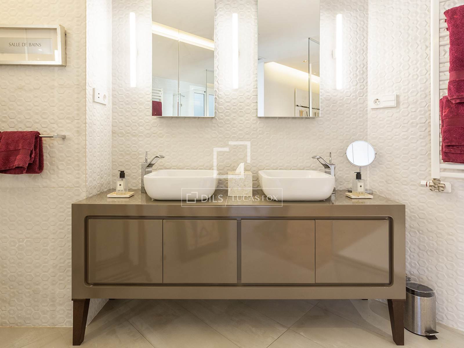 Huoneisto Barcelona, Espanja 3 makuuhuonetta, 125 m2 No. 192693