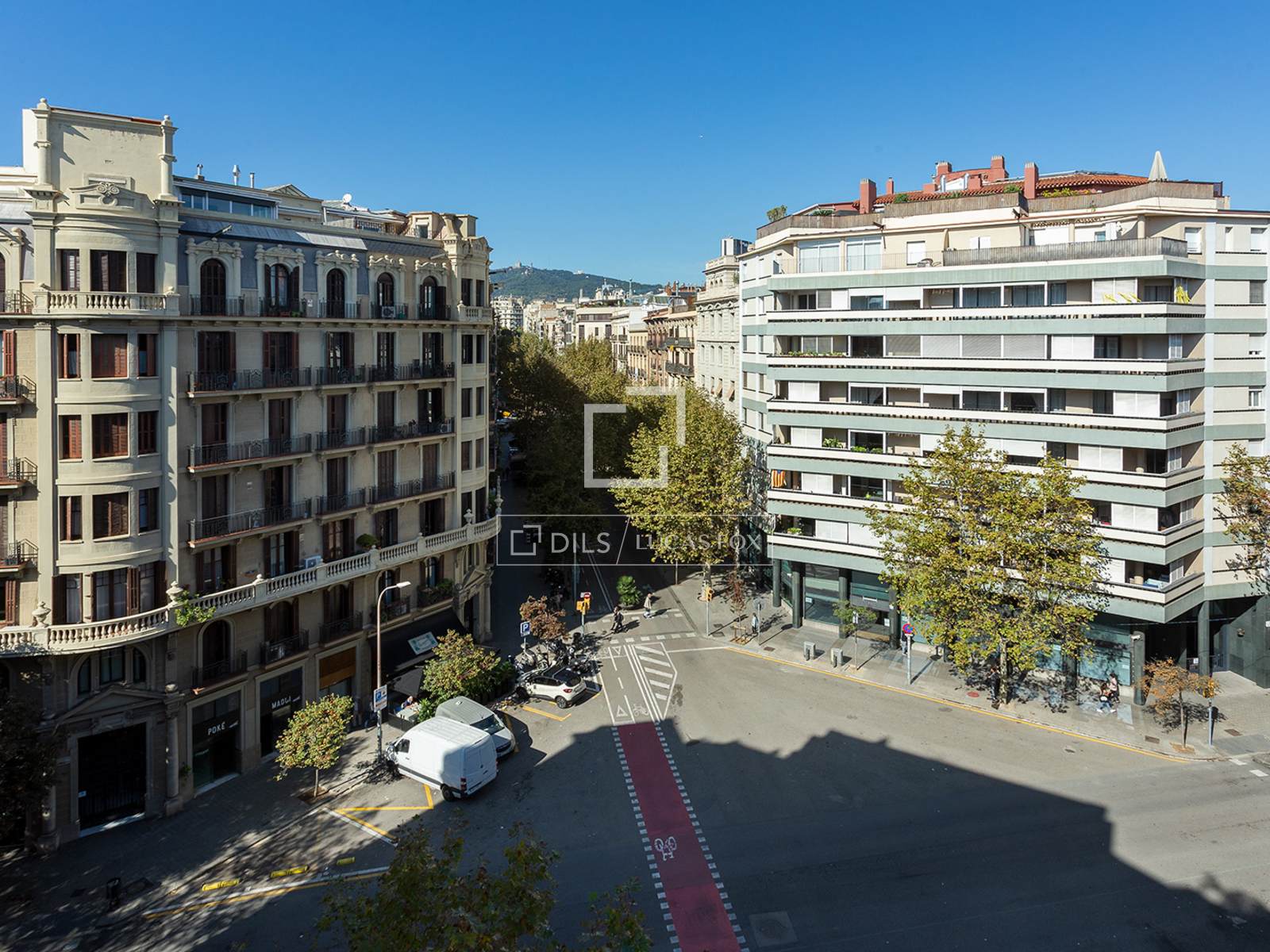 Huoneisto Barcelona, Espanja 3 makuuhuonetta, 125 m2 No. 192693