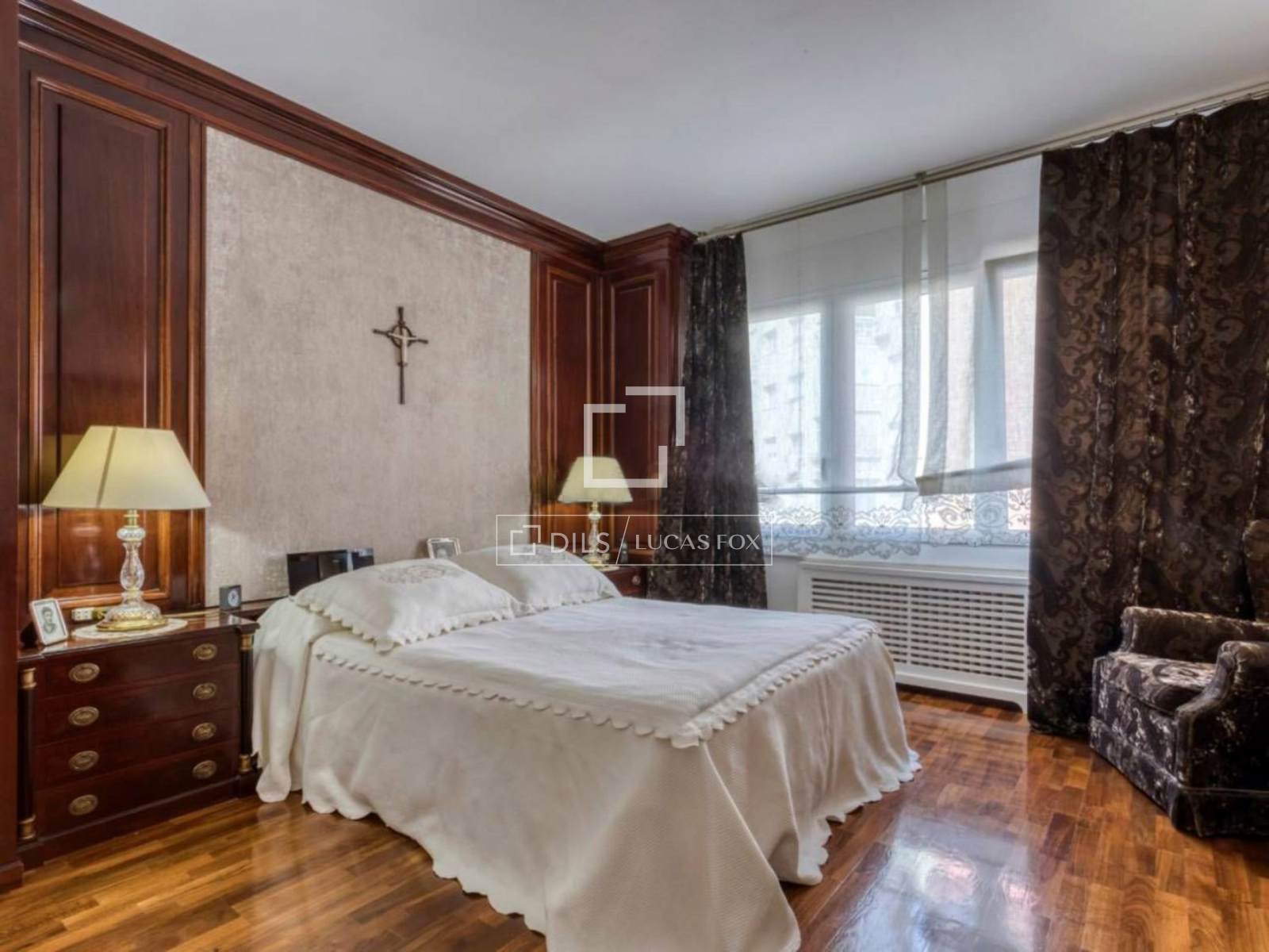 Apartment in Barcelona, Spain 5 bedrooms, 207 sq.m. No. 192690