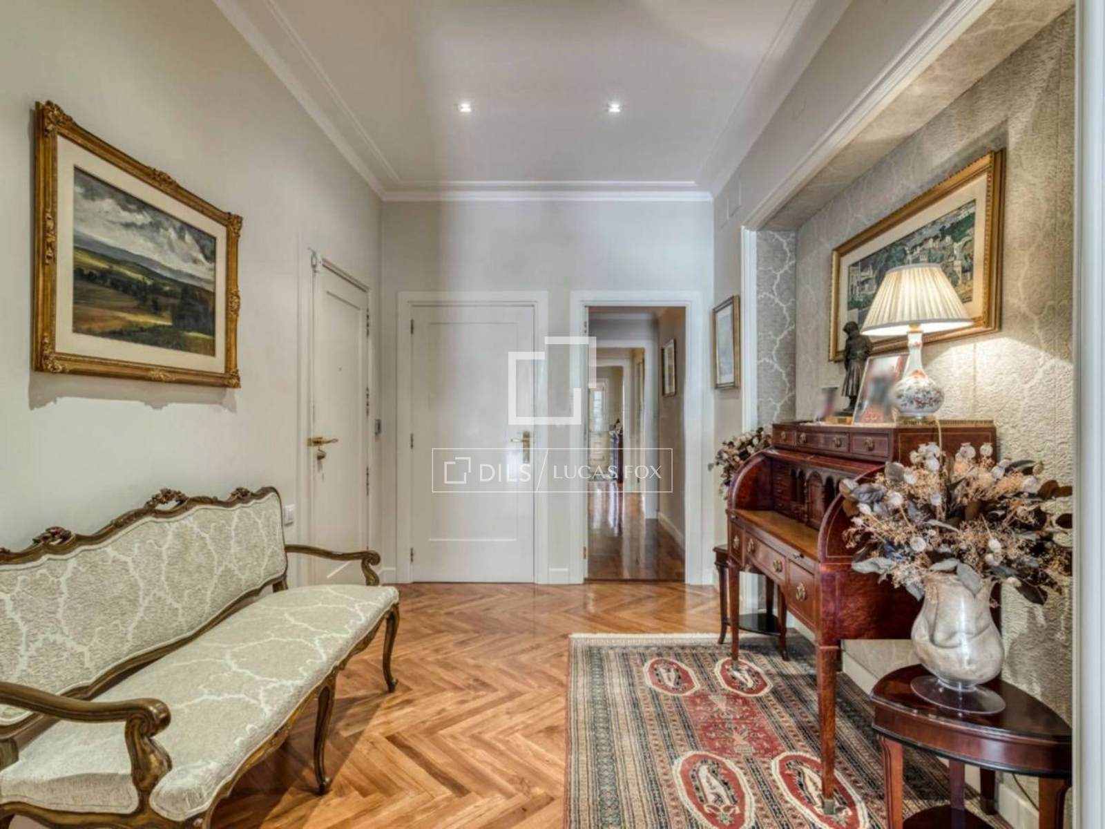 Apartment in Barcelona, Spain 5 bedrooms, 207 sq.m. No. 192690