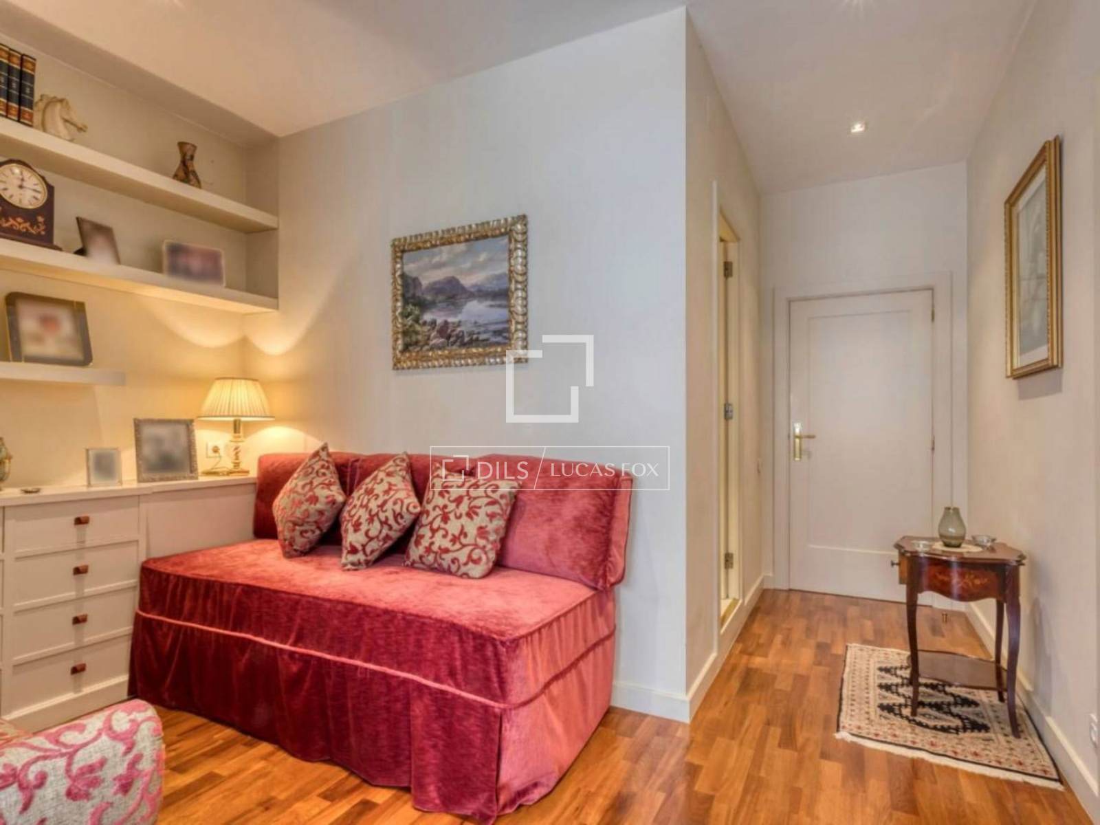 Apartment in Barcelona, Spain 5 bedrooms, 207 sq.m. No. 192690