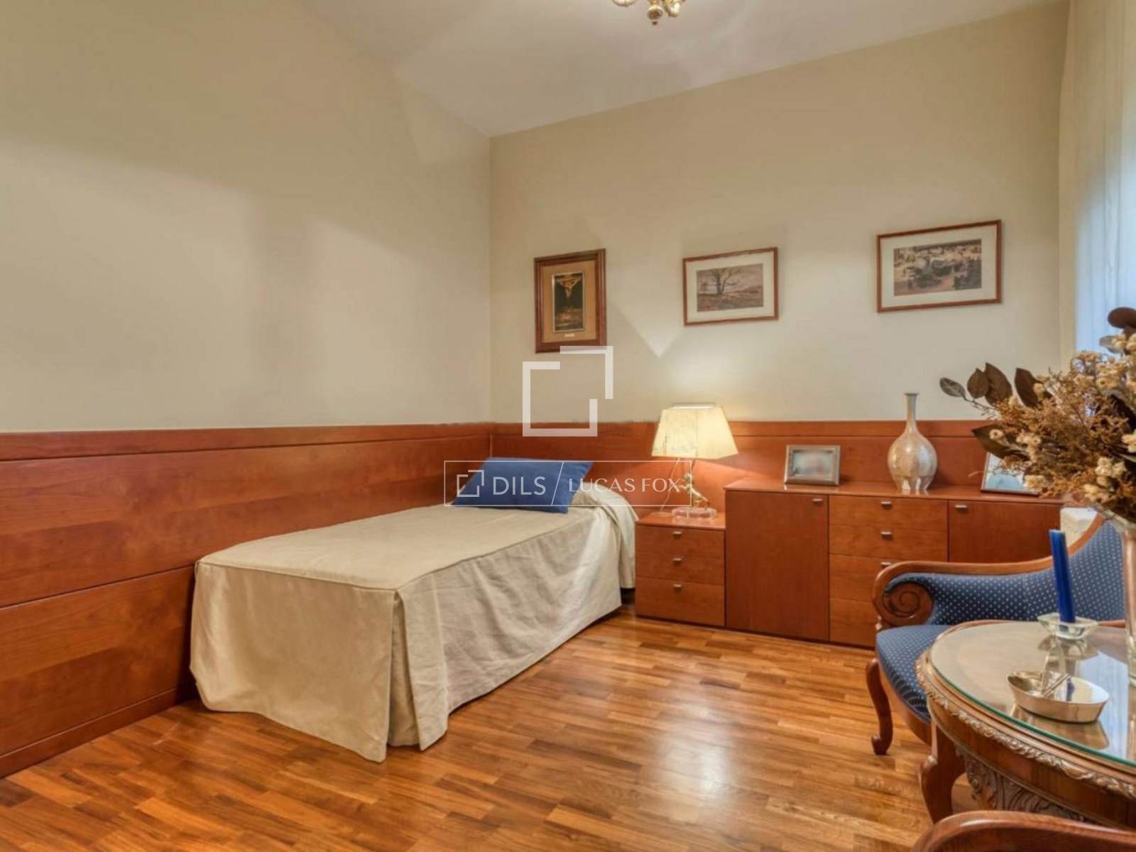 Apartment in Barcelona, Spain 5 bedrooms, 207 sq.m. No. 192690