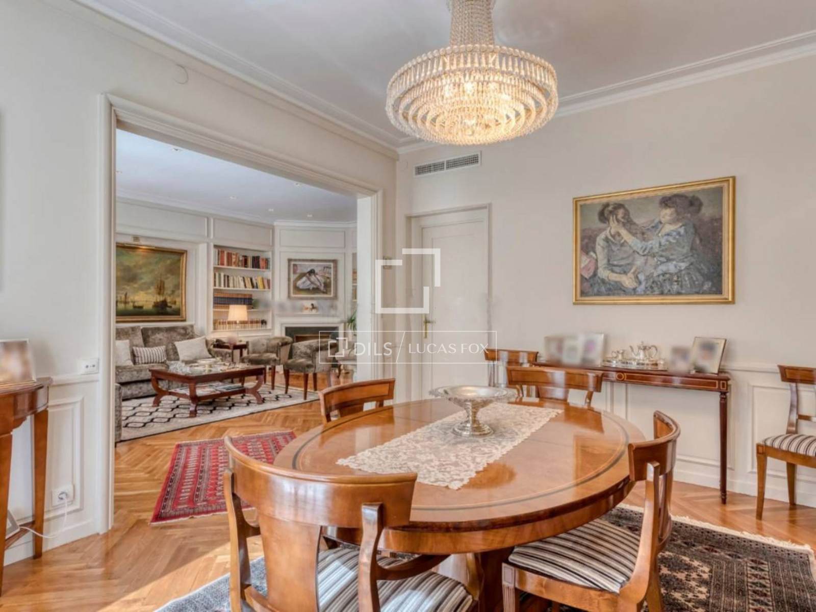 Apartment in Barcelona, Spain 5 bedrooms, 207 sq.m. No. 192690