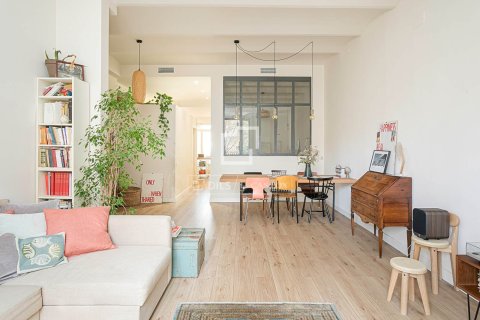 Apartamento en venta en Barcelona, España 2 dormitorios, 81 m2 No. 192688 - foto 11