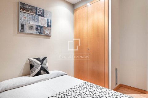 Apartamento en venta en Barcelona, España 4 dormitorios, 96 m2 No. 192689 - foto 20