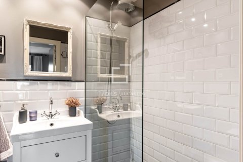 Apartamento en venta en Barcelona, España 4 dormitorios, 96 m2 No. 192689 - foto 6
