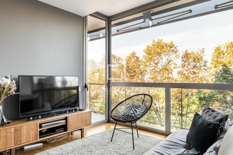 Apartamento en Barcelona, España 4 dormitorios, 96 m2 No. 192689