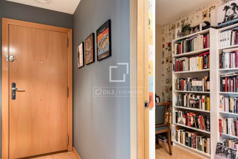 Apartamento en venta en Barcelona, España 4 dormitorios, 96 m2 No. 192689 - foto 22