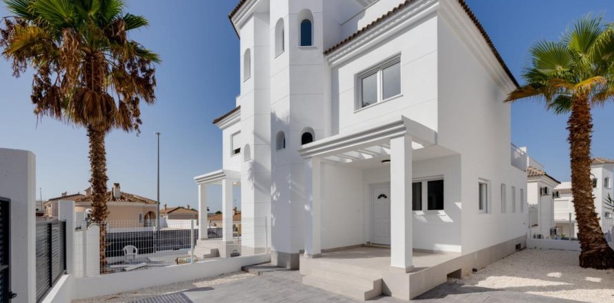 Huvila Urbanizacion La Marina-El Oasis, Alicante, Espanja 3 makuuhuonetta, 109 m2 No. 137597