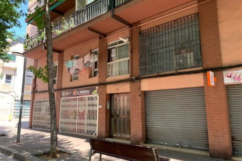 Apartamento en Sabadell, Barcelona, España 4 dormitorios, 93 m2 No. 191192
