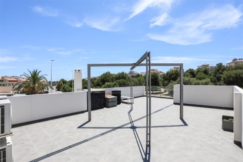 Villa en venta en La Zenia, Alicante, España 3 dormitorios, 72 m2 No. 146140 - foto 25