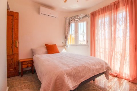 Villetta a schiera in vendita a Cabo Roig, Alicante, Spagna 2 camere da letto, 64 mq. N° 146142 - foto 7