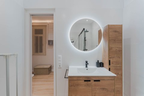 Lägenhet till salu i Barcelona, Spanien 3 sovrum, 60 kvm. Nr. 160718 - foto 18