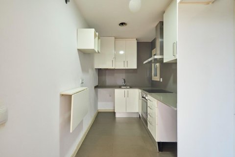 Продажа квартиры в Барселона, Испания 2 спальни, 80м2 №160719 - фото 17