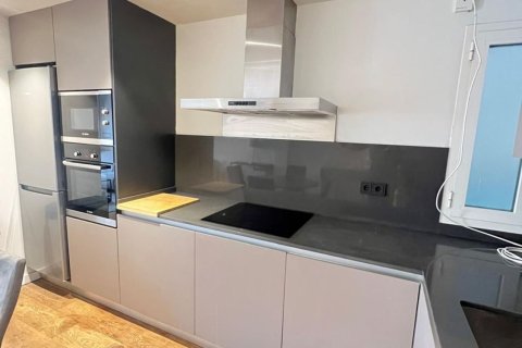 Dzīvoklis pārdošanā Barcelona, Spānijā 3 istabas, 104 m2 Nr. 160720 - attēls 6