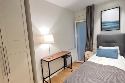 Dzīvoklis pārdošanā Barcelona, Spānijā 3 istabas, 104 m2 Nr. 160720 - attēls 15