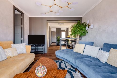 Huoneisto myytävänä Barcelona, Espanja, 2 makuuhuonetta, 83 m2 No. 160721 - kuva 1