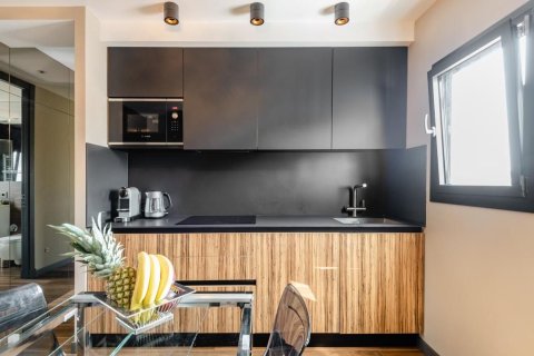 Huoneisto myytävänä Barcelona, Espanja, 2 makuuhuonetta, 83 m2 No. 160721 - kuva 16