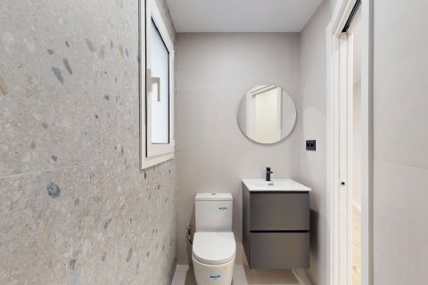 Dzīvoklis pārdošanā Barcelona, Spānijā 4 istabas, 110 m2 Nr. 160724 - attēls 26