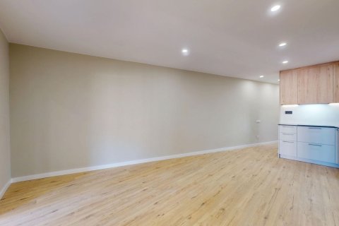 Dzīvoklis pārdošanā Barcelona, Spānijā 4 istabas, 110 m2 Nr. 160724 - attēls 10