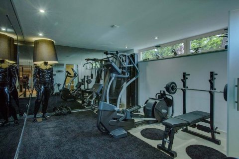 Hus till salu i Calonge, Girona, Spanien 5 sovrum, 532 kvm. Nr. 160723 - foto 15