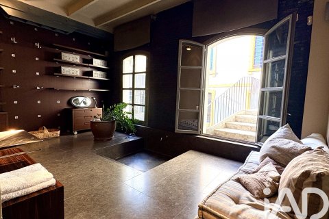 Kattohuoneisto vuokrattavana Barcelona, Espanja, 2 makuuhuonetta, 293 m2 No. 172098 - kuva 19